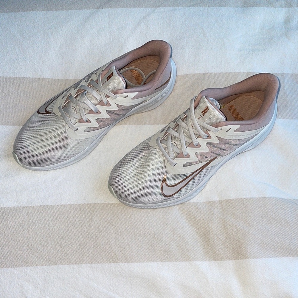 Nike Quest 3